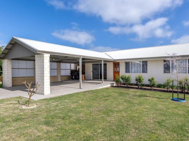House for rent in Parklands, Western Australia