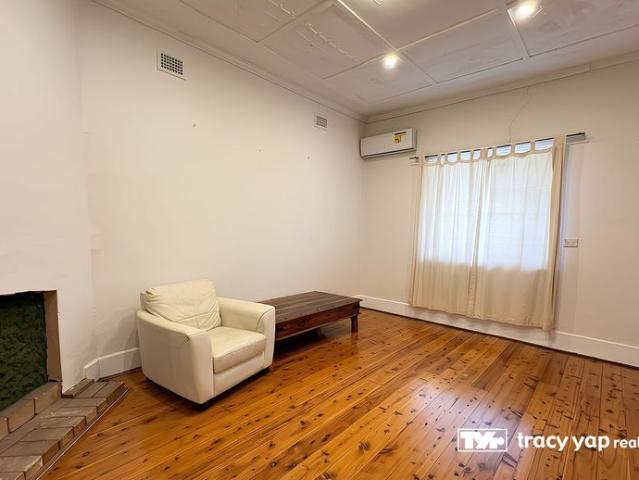 House for rent in Midway, Sydney