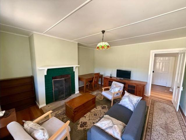 House for rent in South Bowenfels, New South Wales