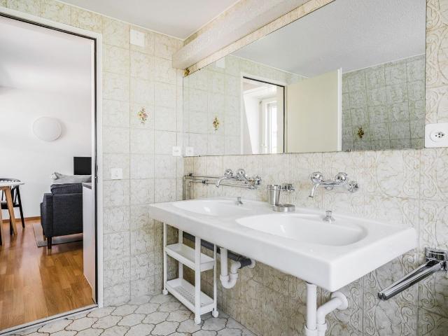 Apartment mieten in Einigen, Zürich