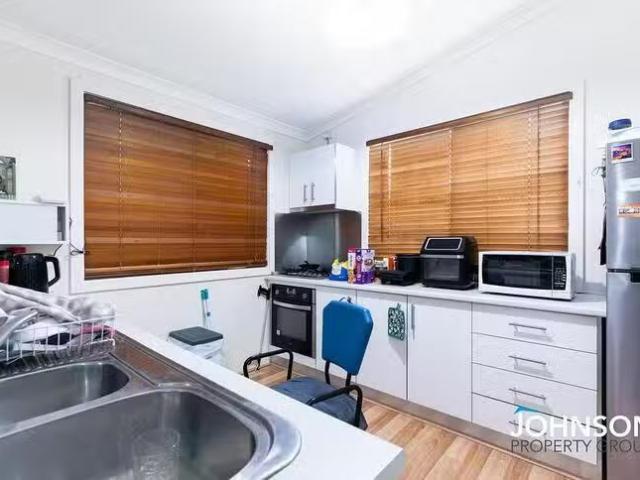 House for rent in Banksia Grove, Western Australia