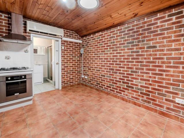 Granny Flat for rent in Sydney, New South Wales