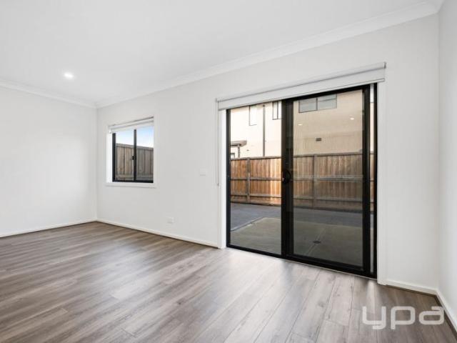 Townhouse for rent in Camerons Creek, Victoria