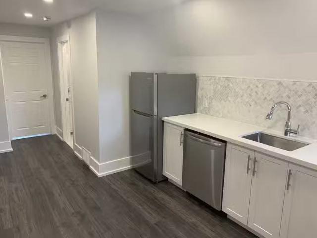 Condo for rent in Ancaster, Ontario