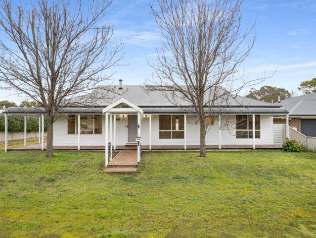 House for rent in Comaum, South Australia