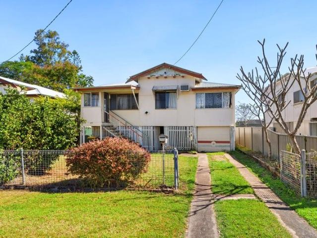 House for sale in Berserker