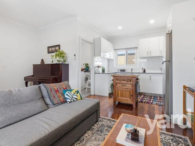 House for rent in Hamilton Hill, Western Australia
