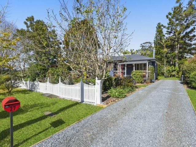 House for sale in Tamborine Mountain