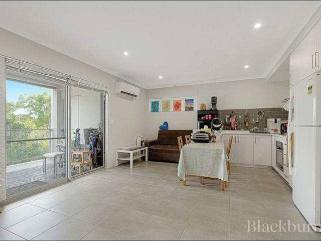 Townhouse for rent in Myaree, Western Australia