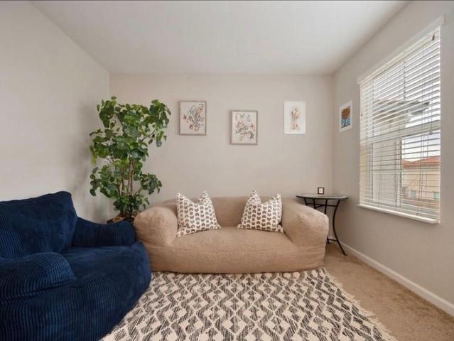 Room for rent in Mather, California