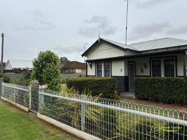 House for sale in Finley, New South Wales