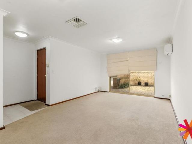House for rent in Como, Western Australia