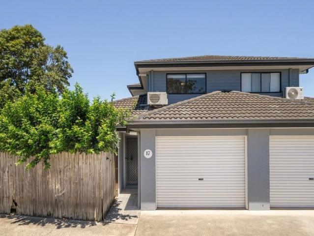 Townhouse for sale in Kallangur, Queensland