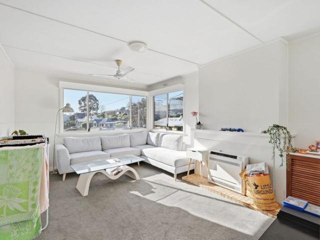 House for rent in Montagu Bay, Hobart