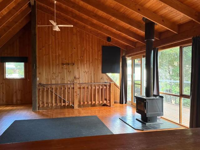 House for rent in Sunset Strip, Victoria