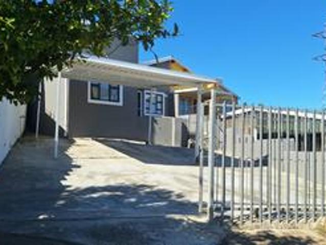 House for sale in Roseneath, eThekwini Metropolitan Municipality