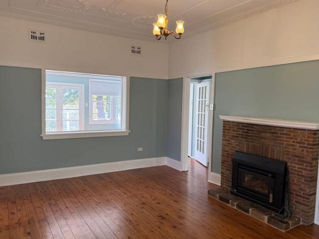 House for rent in Sydney, Blue Mountains City Council