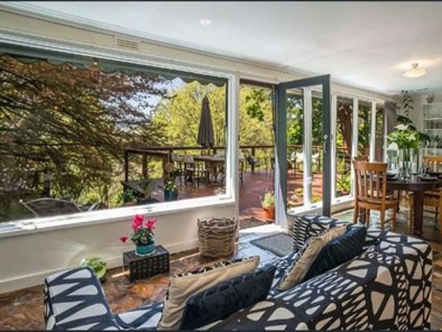 House for rent in Kallista, Melbourne