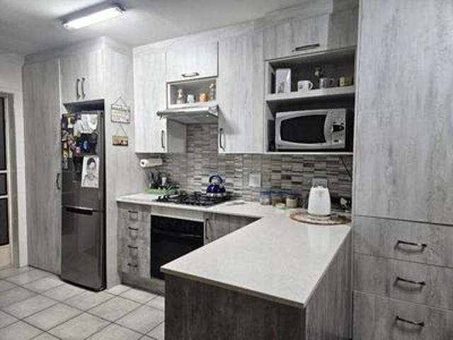 Townhouse for sale in Boksburg
