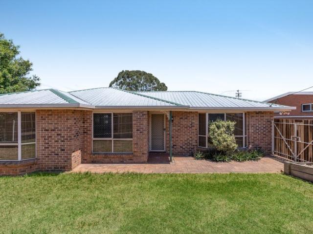 House for rent in Darling Heights, Toowoomba