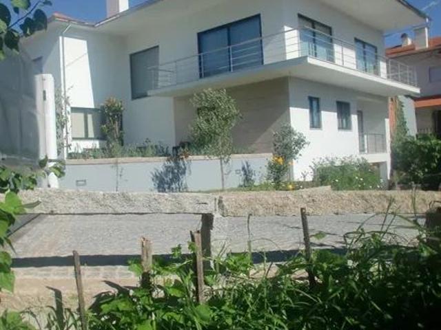 Quarto alugar em São Pedro de Castelões, Vale de Cambra