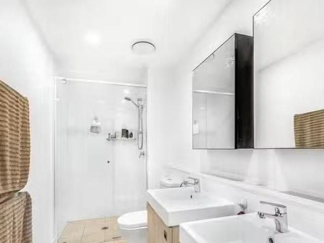 Apartment for rent in Toombul, Queensland