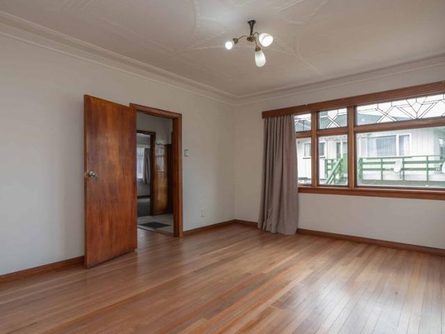 House for rent in Otakou