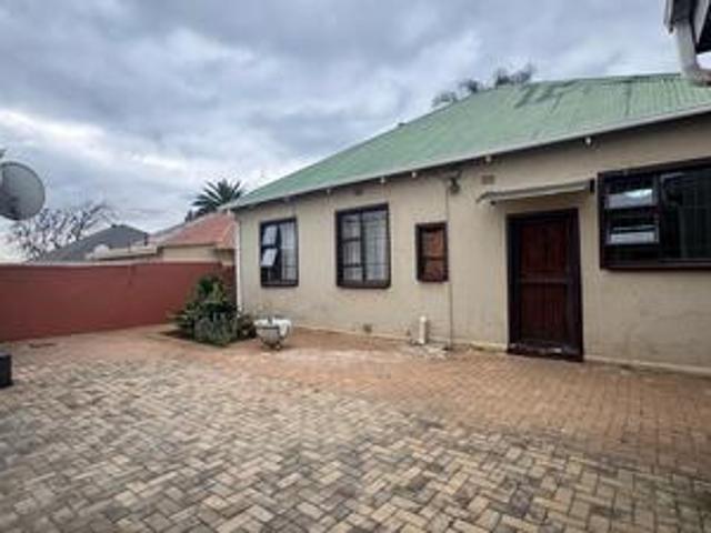 House for sale in Vosloorus, Gauteng