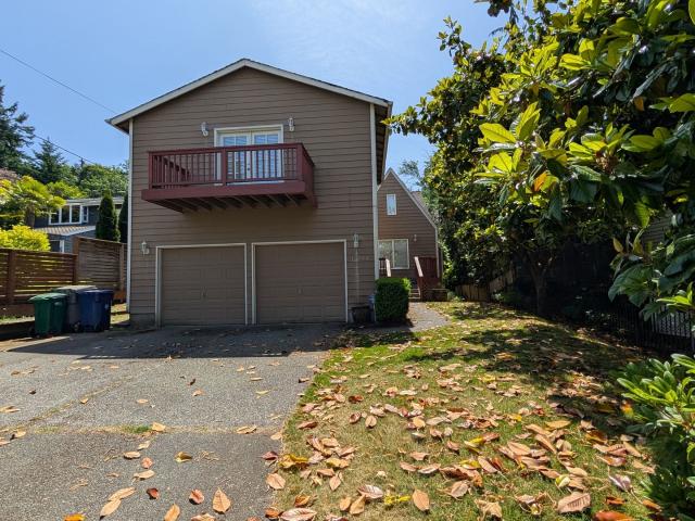 House for rent in Kirkland