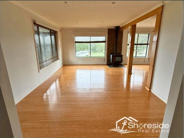 House for rent in Lakes Entrance, Victoria