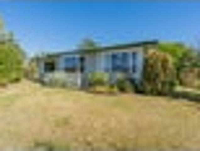 House for sale in Otakou