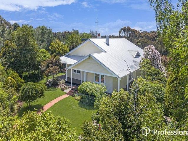 House for sale in Hamilton, Victoria