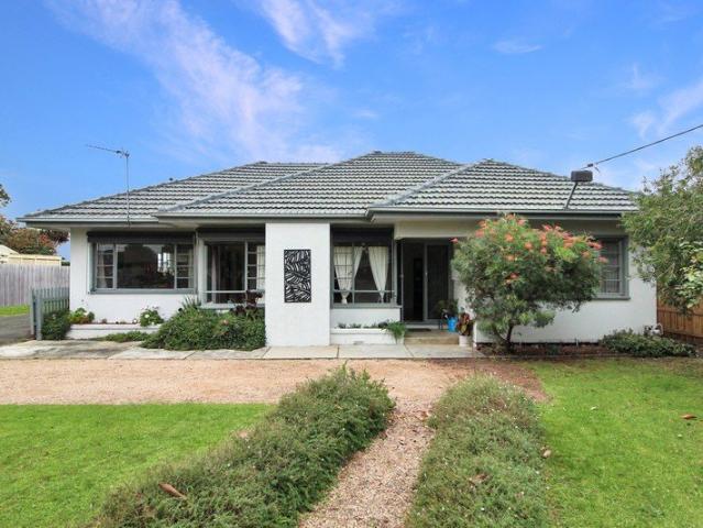 House for sale in East Bairnsdale, Victoria
