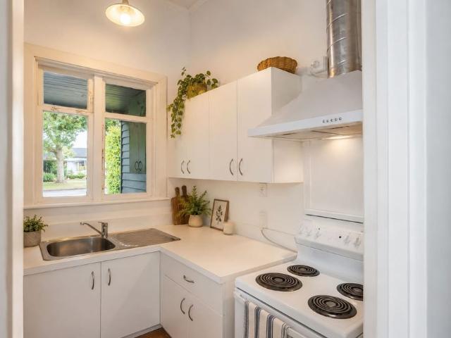 Apartment for rent in Heathcote, Canterbury