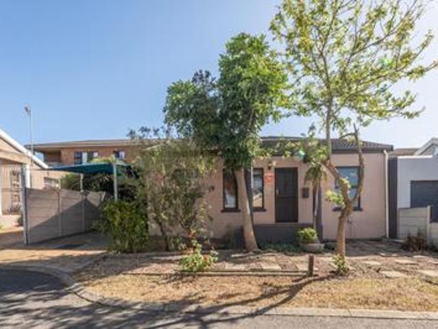 Townhouse for sale in Western Cape