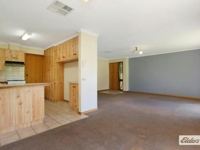 House for rent in West Wodonga, Victoria