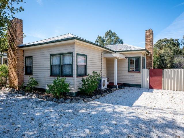 House for sale in Horsham, Rural City of Horsham