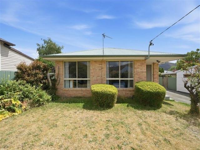 House for sale in New Norfolk, Tasmania