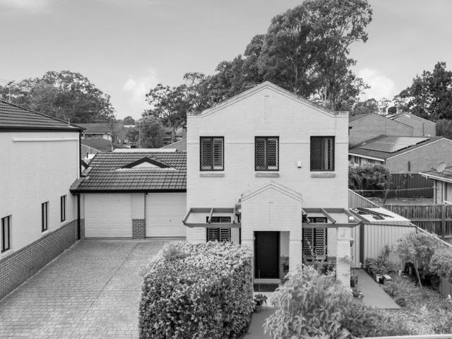 Townhouse for sale in Sydney, New South Wales