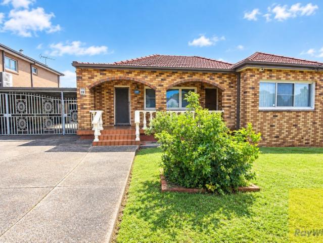 House for rent in Greenacre, Sydney