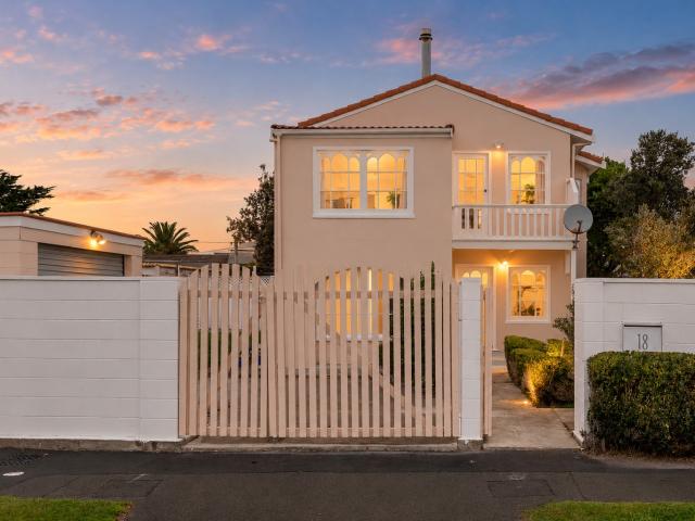 House for rent in Chaslands, Canterbury