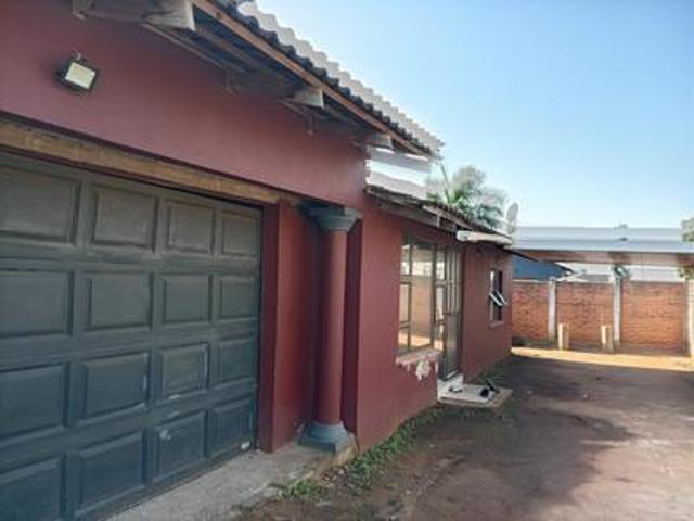 House for sale in UMhlathuze Municipality, Kwazulu-natal