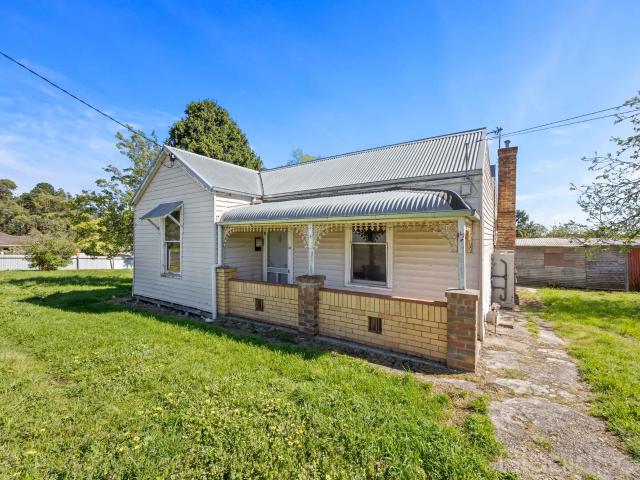 House for rent in Creswick, Shire of Hepburn