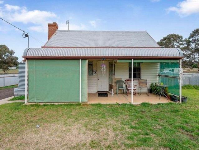 House for sale in Dunolly, Victoria