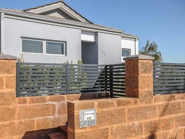 House for rent in Caversham, Western Australia