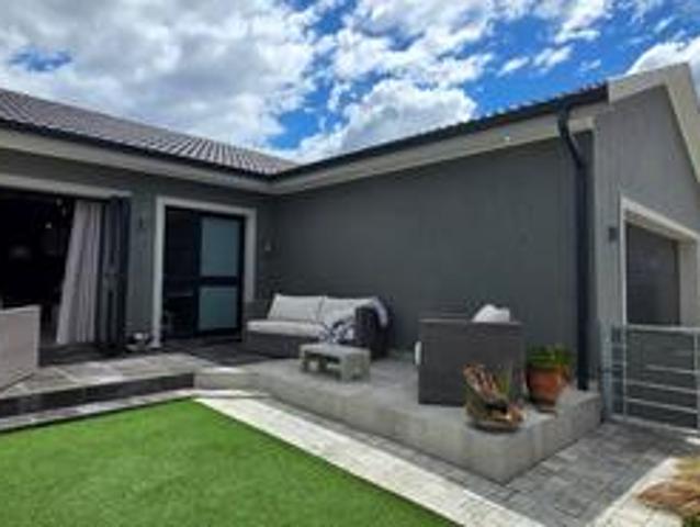 House for sale in Groot Brak Rivier, Western Cape