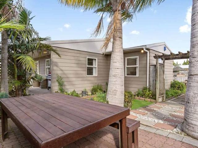 House for rent in Panmure, Oroua County