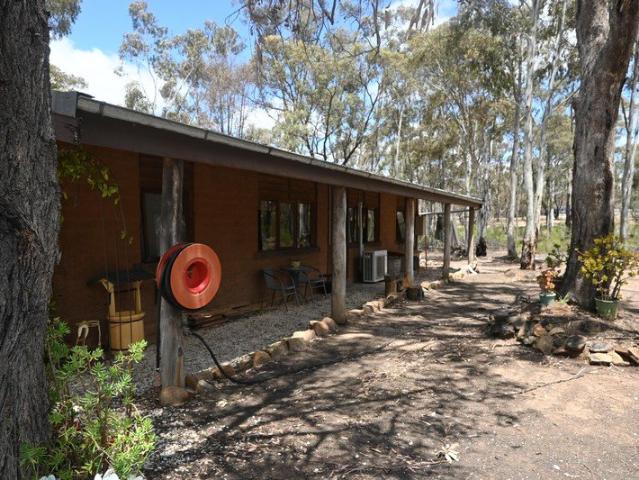 House for sale in Moliagul, Victoria