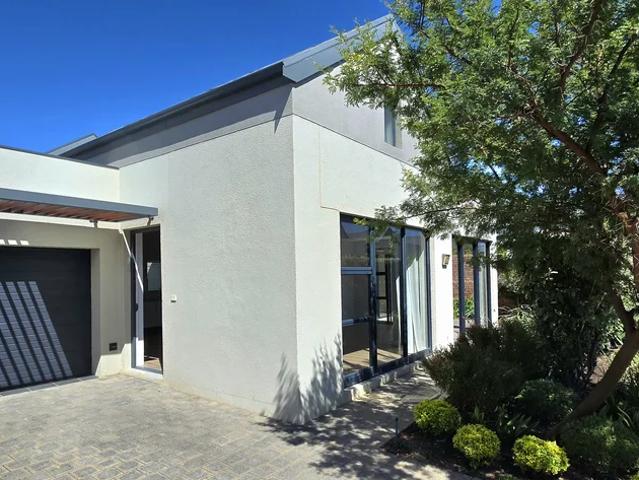 Townhouse for sale in Western Cape