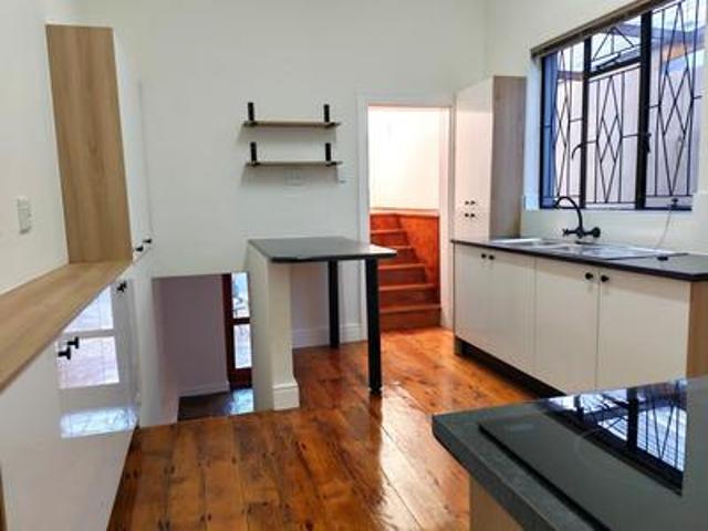 House for sale in Cape Town, Western Cape